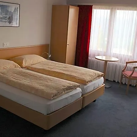 Hotel Eigerblick 3*